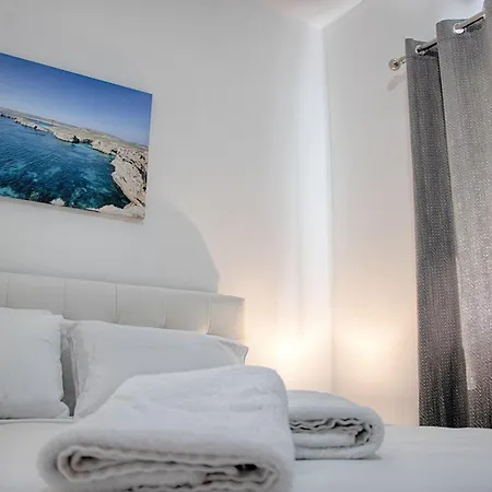 Spacious Corner Maisonette - Blessings Apartmán Birkirkara