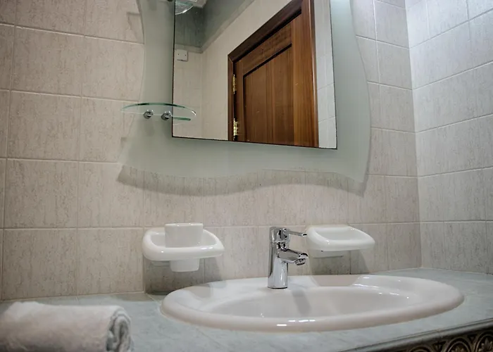 公寓 Spacious Corner Maisonette - Blessings 比尔基卡拉